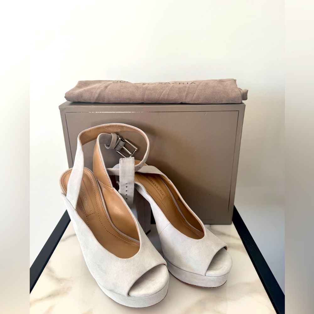 BCBG strappy baby blue suede heels size - Picture 1 of 2